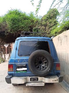 Mitsubishi Pajero 1989