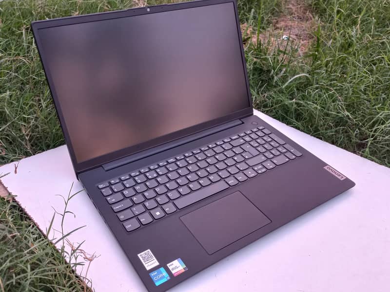 Lenovo Core i7 12th gen | 15.6" Screen with narrow bezel 8