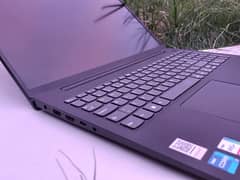 Lenovo Core i7 12th gen | 15.6" Screen with narrow bezel