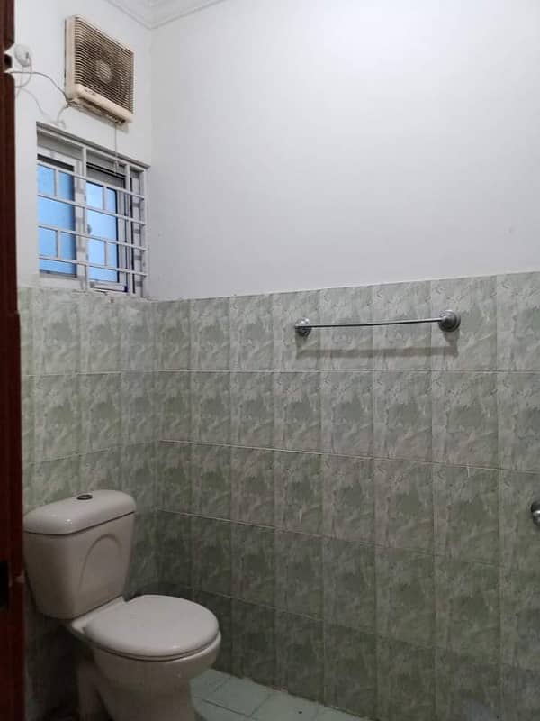 4 Marla Upper Portion Available For Rent In G13 7