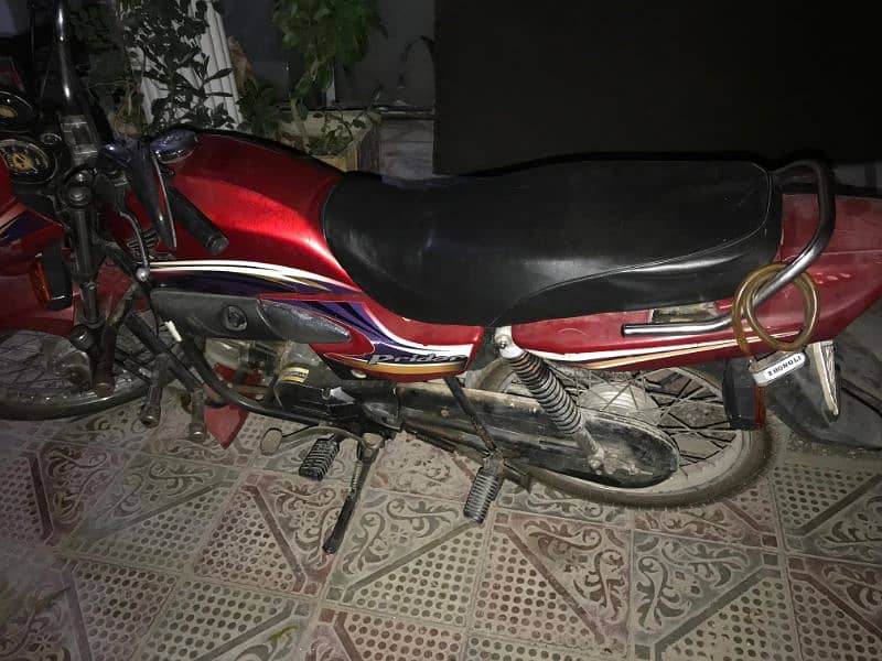 Honda 100 (03018367673) 7