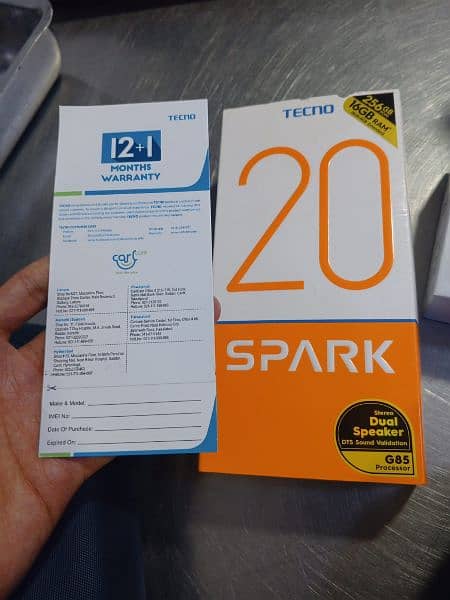 TECNO SPARK 20 0