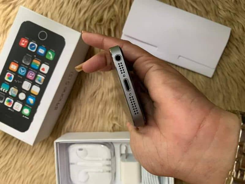 Apple iPhone 5S 64 GB PTA approved 0320=2806175 1