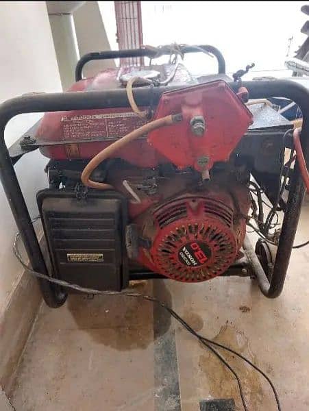 Honda Generator 5.5KVA GX 390 Model Full Geniun Condition 1