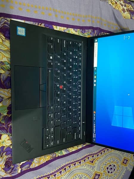 Lenovo x1 carbon 8th Generation 4