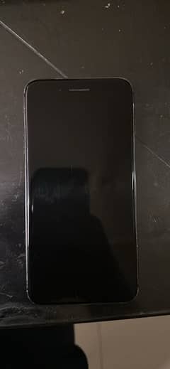 I phone 7 plus 128 GB Black shine 0