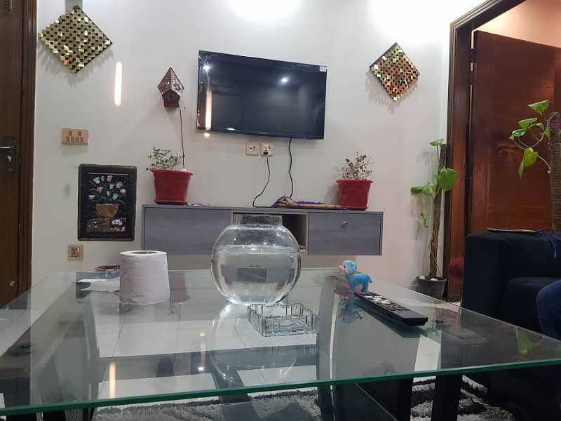 Vip furnished apartment daily basis for rent facing Eiffel bahria town lahore 1