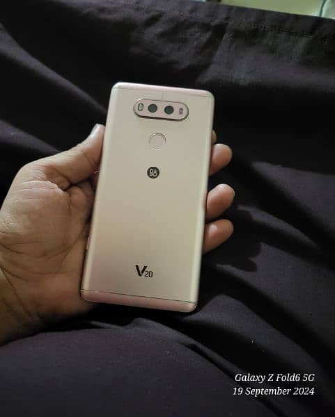 Lg v20 dual sim official PTA approved sale and exchange 0