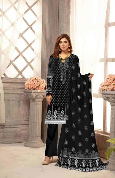 women Unstitched Lawn printed suit my WhatsApp 03191513913 2