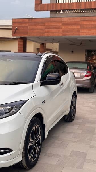 Honda Vezel 2015 9