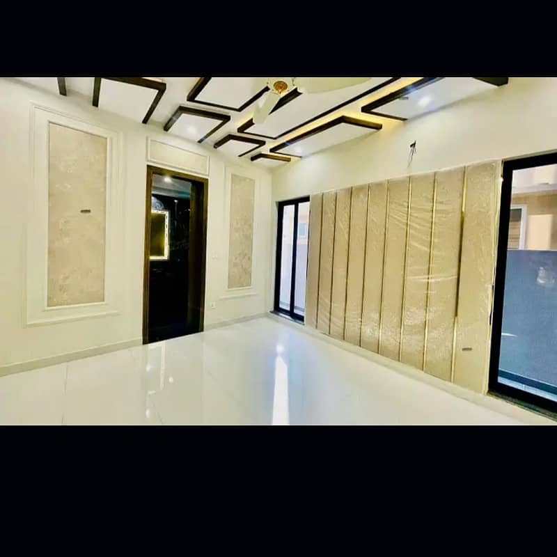 10 MARLA UPPER PORTION FOR RENT IN PARAGON CITY LAHORE 6