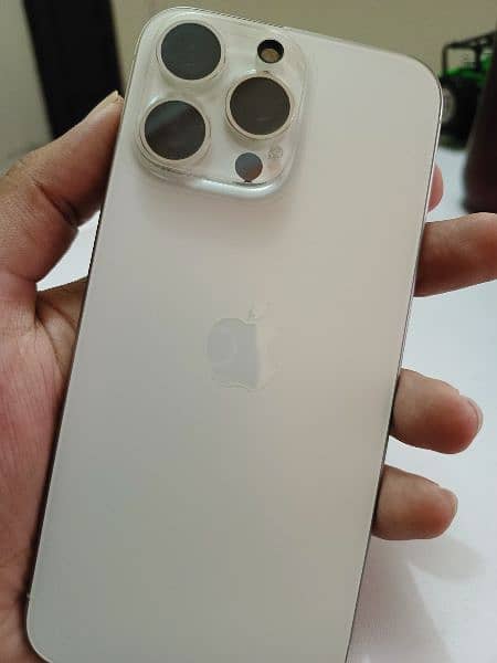 IPHONE 15 PRO MAX JV 256GB White Titanium 10/10 0