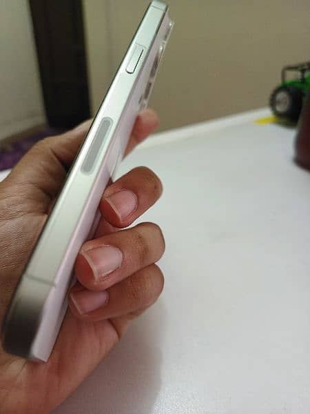 IPHONE 15 PRO MAX JV 256GB White Titanium 10/10 6