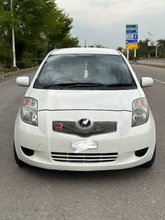 Toyota Vitz 2006