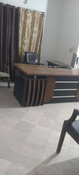 Executive Table / Office Table Like New 1