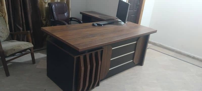 Executive Table / Office Table Like New 4