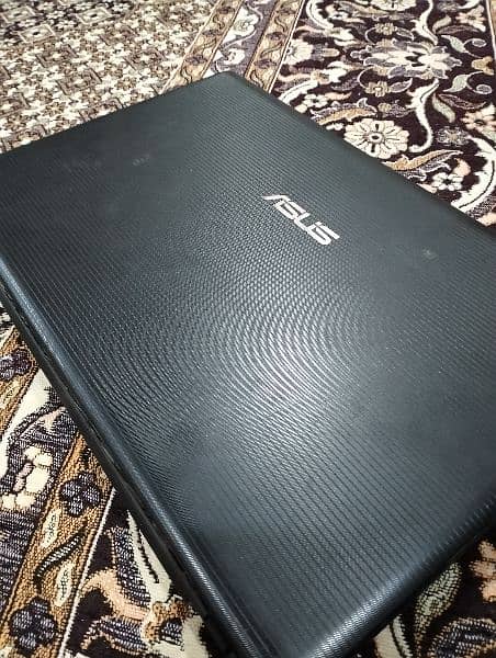 Asus Laptop 1