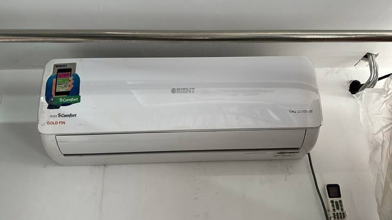 1 ton inverter ac for sale in very good condition 0