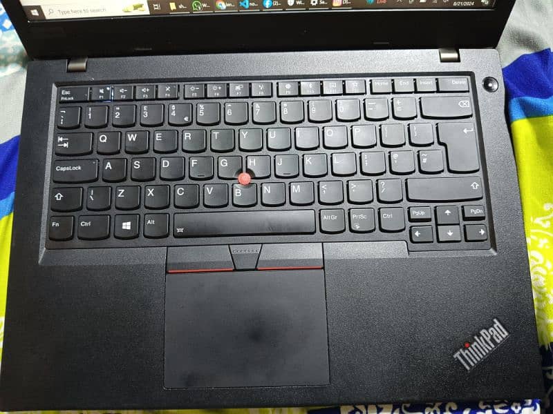 lenovo thinkpad i7 8 generation 2