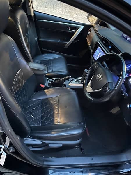 Toyota Corolla X Altis Grande 2021 Black Interior 4