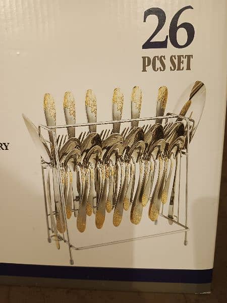 new good quality branded cutlery 26 pieces set. 0