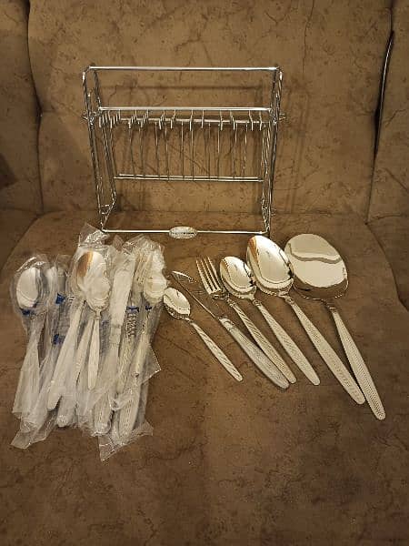 new good quality branded cutlery 26 pieces set. 3