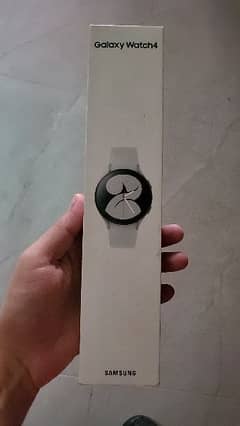 samsung galaxy watch 4 brand new condition