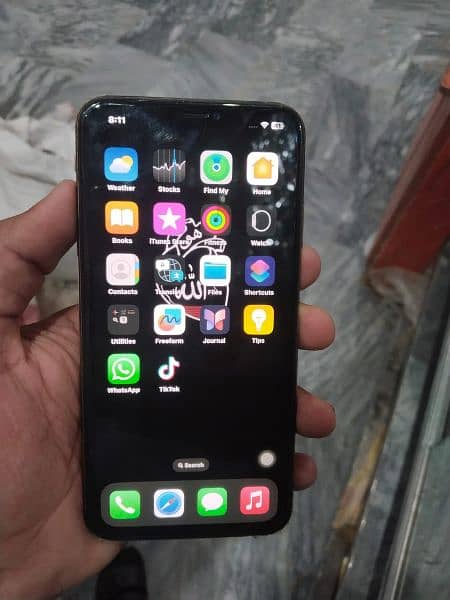 I phone xsmax non pta 512 gb 10 by 10 e sim non active 3