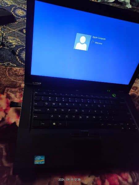 Lenovo Thinkpad laptop 7