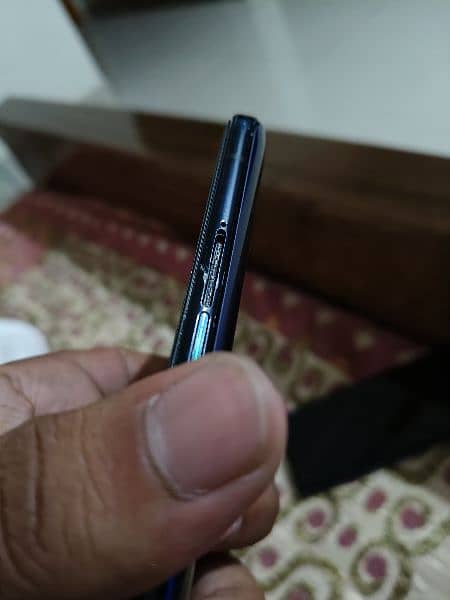 oppo reno 2 with box charger 8GB RAM 256GB ROM snapdragon processor 1