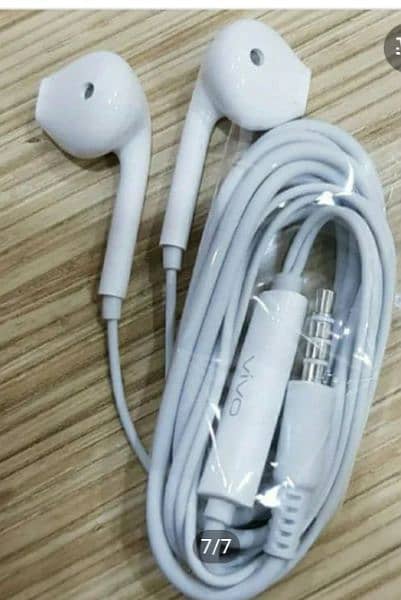 vivo original handfree 3.5mm with mic for PUBG gaming 3