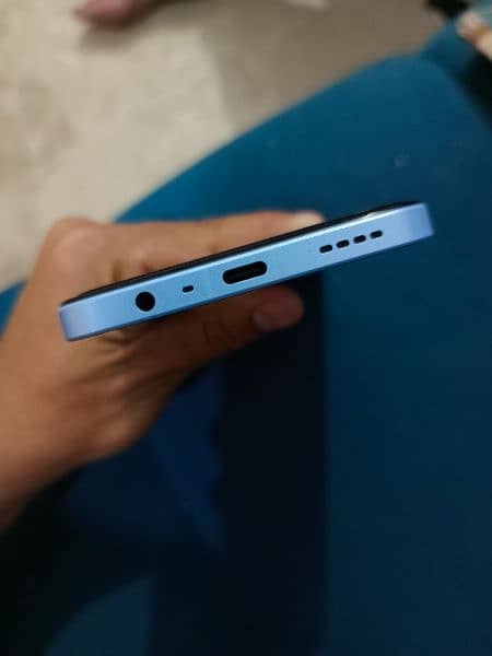 realme not50 4/64  10/10 condition all ok contact me 03201231567 thank 1