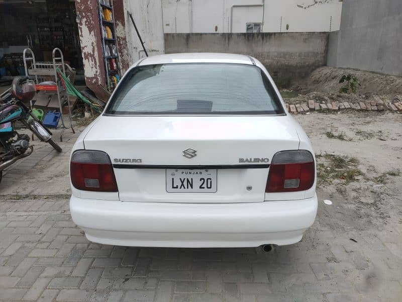 Suzuki Baleno 1999 4