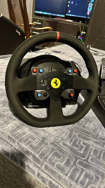 THRUSTMASTER T300 FERRARI ALCANTARA EDITION 2