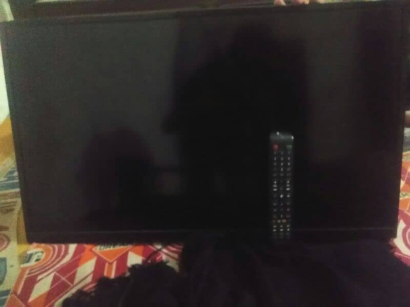 Samsung LCD TV 32 inch 2