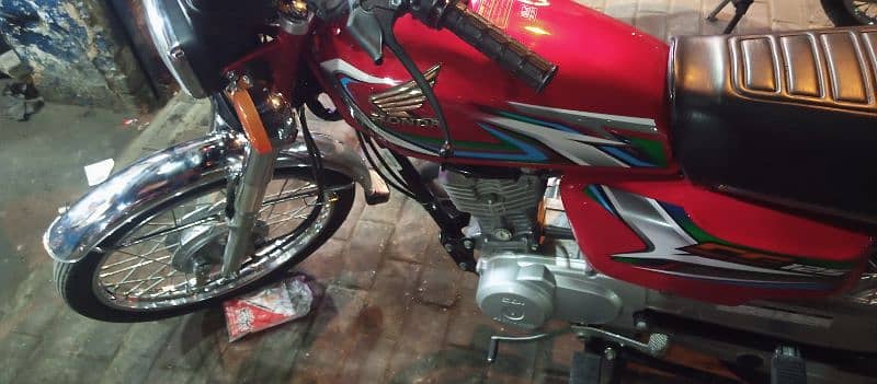 Honda 125 num nhi lga hua 2023 model serious log rabta kryn 16