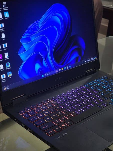 HP Omen | RTX 2070 Max Q | i7-10th gen | 1tb SSD | Gaming Laptop 0