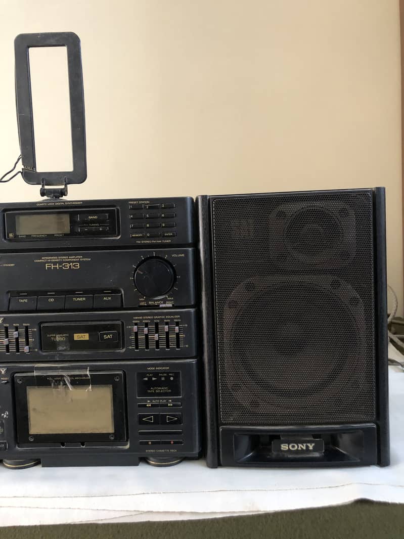 Sony Cassette player and radio 2