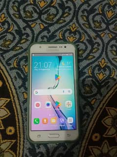 Samsung J5 2GB 8GB memory 7000 0