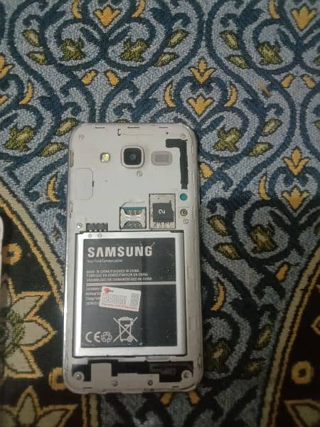 Samsung J5 2GB 8GB memory 7000 5