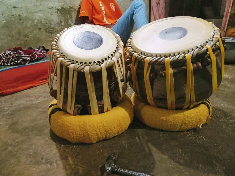 Tabla urgent need money so for sell 2