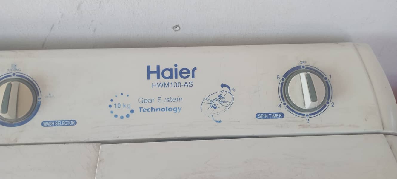 Haier Wasjing machine HWM-100AS used in good condition 0