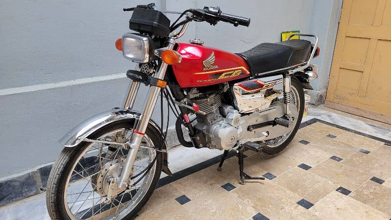 Honda CG 125 Special Edition 2022 6