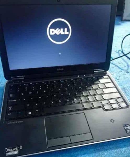 Dell latitude e7240 2