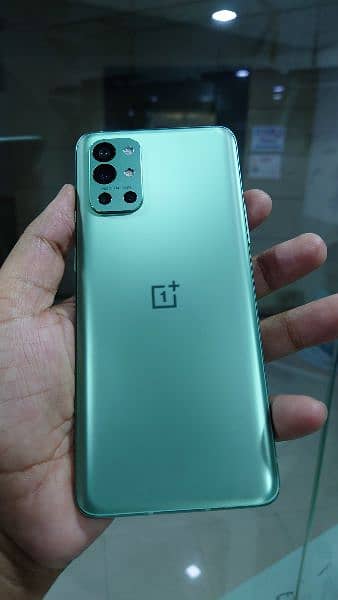 OnePlus 9R 12GB Ram 256GB Storage 1