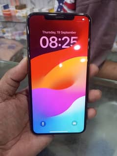 I phone xs max 256gb pta approved