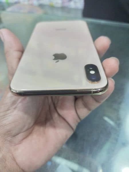 I phone xs max 256gb pta approved 7