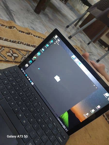 Microsoft surface pro 4 intel m3 core i5 5th generation 14