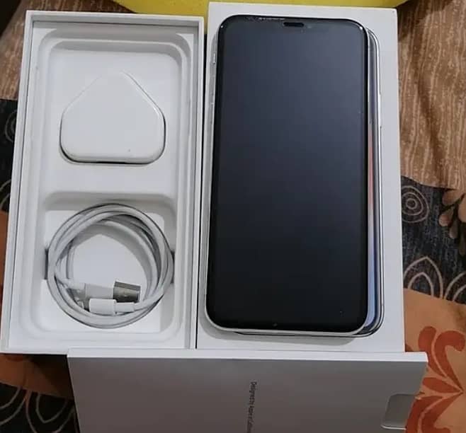 Apple iphone X 256 Gb with complete box whatsaap 0312=14=49=815 2