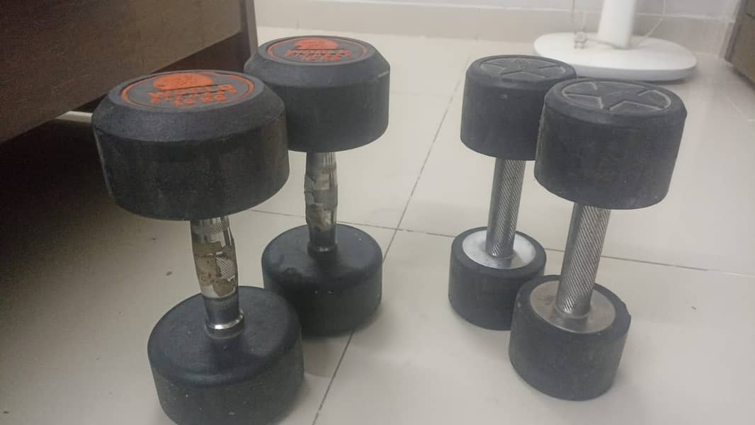 2 x 5kg & 2 x 10kg 3